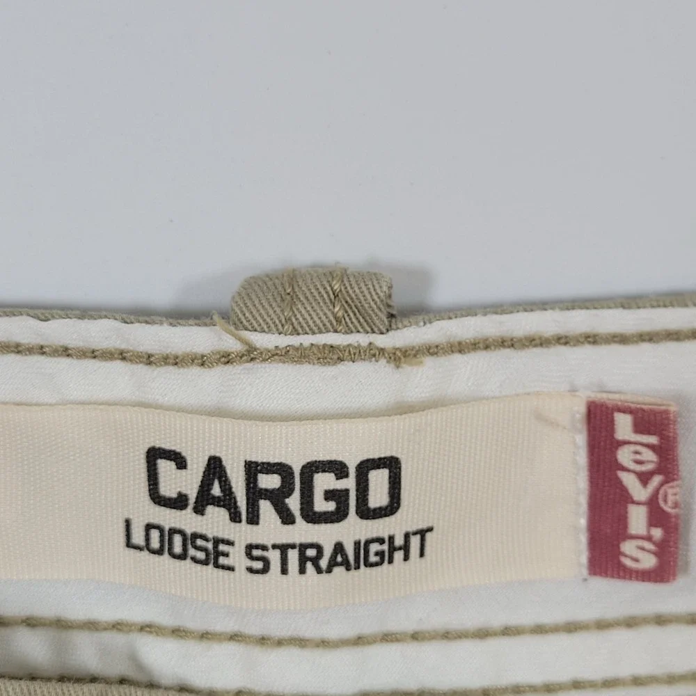 Levi's Cargo Pants Mens 32x34 Tan Khaki Excellent Loose Straight Utility Twill